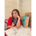 Sanaya Pithawalla Instagram - Happy weekend 🥂