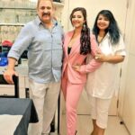 Sanaya Pithawalla Instagram - Happy anniversary to my lifelines ♥️ 31 years of only and only love and respect for each other 🥰 They are my godsent angels 😇 because I couldn’t have asked for better parents than them! They love me sooooo much that it’s suffocating at times 😛 but I feel only blessed and grateful to have them as my parents ♥️ Their love story is just something else ! Something that sadly doesn’t exist today anymore and it’s so rare to find true love like theirs 🥰 Love you mommy and daddy , more than you know ♥️♥️♥️