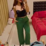 Sanaya Pithawalla Instagram - Christmas fits!! 🎄 Fav time of the year!! Wearing Top - @zara Pants - @marksandspencerindia