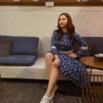 Sanaya Pithawalla Instagram – Just your old school girl trying to fit into this modern world ❤️

Wearing @indo_philia 
@socialpinnaclepr @styling.your.soul
