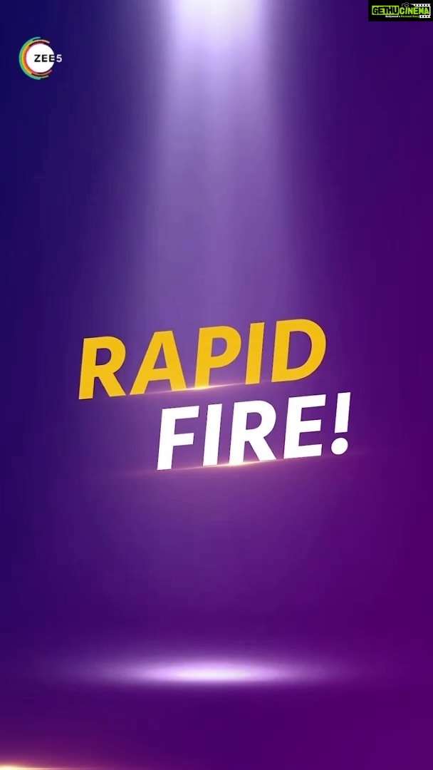 Sandipta Sen Instagram - প্রশ্নের উত্তর দেবে “শিকারপুর”-এর চুমকি, Rapid fire round with Sandipta! চোখ রাখুন ZEE5-এ। Trailer-টি দেখুন এই লিংক-এ - http://bit.ly/3jk9FE9 এক্ষুনি subscribe করুন ZEE5 মাত্র 699 প্রতি বছরে! #ErporKi #AroBeshiEntertainment #Shikarpur #Zee5 @ankush.official | @kgunedited | @nirjhar.m | @sandiptasen l @officialshadowfilms l @debasishact l @raw.sayan