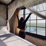 Sandipta Sen Instagram - As we enter 2023 and our lives become more and more centred around the internet , don't lose touch with the world outside ! 🌴 Two memorable days spent at Anushka Garden and Resort @anushkagnr with my family ❤️ . It definitely fits the bill for your perfect magical winter gateway ! ❣️ Here, nature and comfort meet , creating a unique experience of pleasure and relaxation . Besides , the hospitality and food were truly amazing . Special thanks to Manager Rahaman and Chef Narayan Debnath for the same ❣️ Glad to spend these wonderful days in this lovely ambience ! ❣️