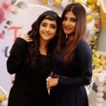 Sandipta Sen Instagram - Aschi Ami r Ankush "Mithai" er Barite😍 AAJ.. 5th of Jan.. Shikarpur er golpo shonate 😍 dakha hoche tahole🤗 My👗@rabhisek❤️ @ankush.official @zee5_bangla @zeebanglaofficial @officialshadowfilms @nirjhar.m