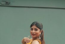 Sandipta Sen Instagram - Kahani suno.. 👗@rabhisek 🎥@myself_suvam