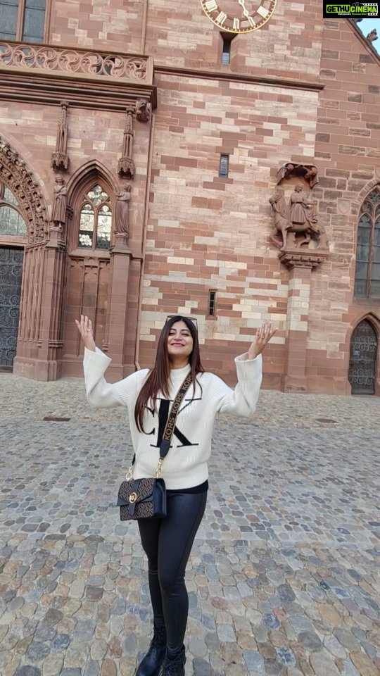 Sandipta Sen - 26.6K Likes - Most Liked Instagram Photos