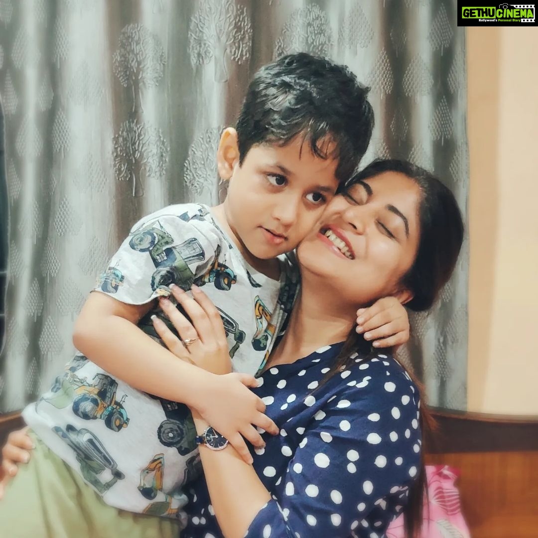 Sandipta Sen Instagram - Being around children heals the heart..❤️ Happy children's day ❤️