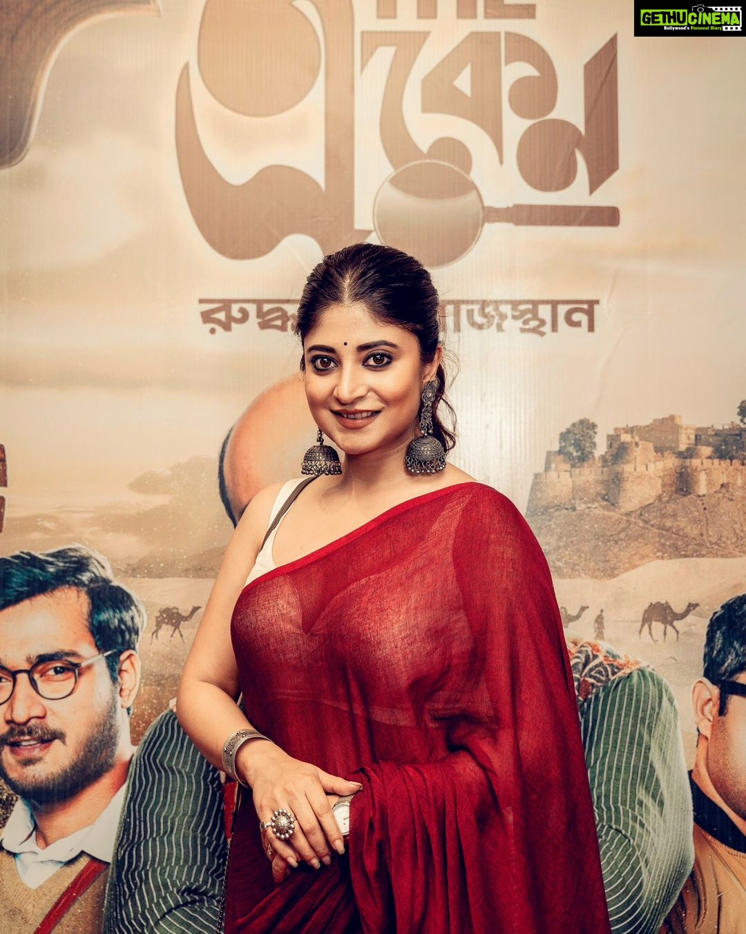Sandipta Sen Instagram - সকলকে জানাই শুভ নববর্ষের শুভেচ্ছা ও ভালোবাসা ❤️🙏 আমাদের ছবি #TheEkenRuddhasashRajasthan এসে গেছে আপনার কাছের সিনেমা হলে, পরিবারের সাথে দেখে নিন, আশাকরি আপনাদের ভালো লাগবে 😇 📸@koustavdutta1712 Hair: @pritha_dutta_official #SubhaNoboborsho #EkenPremier #SVF @svfsocial @iammony @joydeep0906 @aby2806 @ahanakanjilal @siddhant_sheth @chakrabarti_anirban @soumyamukerji_ @suhotra_mukhopadhyay @mirchisomak @ramyadip_saha @sudip.chitta.sarkar Inox, South City Mall, Kolkata