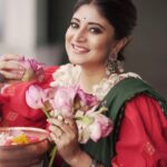 Sandipta Sen Instagram – Shubho Sharodiya❤️Shubho Shashthi
Aj aschi insta Live e..3Pm e..adda hobe😍

📸@onlyaritra

#shashthi #durgapuja