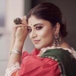 Sandipta Sen Instagram – Apekkhay achi ..”BODHON” kamon laglo janio❤️ Streaming on @hoichoi.tv 
SHUBHO PANCHAMI🙏
📸@onlyaritra