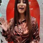 Sandipta Sen Instagram – Get a sneak peak to the festive edit of the @madamefashions collection at @shoppers_stop ❤️

#BeautifulLikeMaa #PujoReadyWithMadame #BeEveryoneUR #MakeNowYours