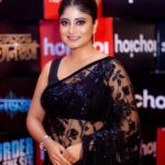 Sandipta Sen Instagram – #hoichoiseason6 
Congratulations @hoichoi.tv for completing glorious 5years❤️More and more to come😍

Saree and Jewellery:@rabhisek ❤️
📸@arindam.duttagunjan