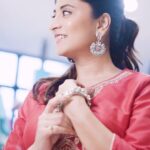 Sandipta Sen Instagram - Durga Pujo Special✨💓 Pantaloons has always been my go-to brand when it comes to picking festive outfits for Pujo! 𝙆𝙤𝙧𝙖𝙣, 𝙋𝙪𝙟𝙤 𝙈𝙖𝙣𝙚𝙞 𝙋𝙖𝙣𝙩𝙖𝙡𝙤𝙤𝙣𝙨! 💫💫 So, I visited the @pantaloonsfashion store today. And what a wonderful experience I had. They have come up with a unique and lovely ethnic collection. Along with that, they have a wide range of accessories, footwear, bags and much more. I couldn’t stop myself from shopping and got these 4 Lovely Ethnic Outfits for Pujo.💓 I am ready for the non-stop celebrations of Pujo! What about you? Visit the nearest Pantaloons outlets and get these beautiful and elegant outfits for Durga Pujo to amp up your style !!✨ Hurry up! Shop Now!!!🛒🛍️💓 . . . #Pantaloons #PantaloonsFashion #PlayWithFashion #festivehaul #festivewear #ethnic #Pujo #DurgaPuja #Vijaydashmilook #NonStopCelebrations #PujoManeiPantaloons #PujoHoppingNoStopping #Pujoshopping #Kolkata #KolkataDiaries #shasthi #saptami #vijaydashmi #ashtami #navami #durgapuja