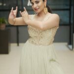 Sandipta Sen Instagram – Raang do laal ❤️
🎥@myself_suvam
#dancereels #dance #reels #reelsindia #reelsinstagram #trending #bengaliactress #sandiptasen #indiandance #indiandresses #feelkaroreelkaro #feelitreelit