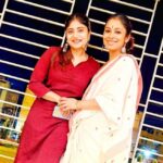 Sandipta Sen Instagram - Puchir barir Ganesh Pujo ❤️ @roy_ditipriya @aditiroyz @sandipchatterjeebasko @neelzpics thanks for the Lovely clicks😍