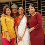 Sandipta Sen Instagram - Puchir barir Ganesh Pujo ❤️ @roy_ditipriya @aditiroyz @sandipchatterjeebasko @neelzpics thanks for the Lovely clicks😍