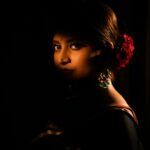 Sandipta Sen Instagram - Alo Andhari .. 📸@sarkardebarshi19 💄@makeup_abhijithchanda Styling@neelsaha_styled_by_blue 🥻@simaaya_fashions #sundaypost #photoshoot #lightandshadow #bengalilook #bengali #sareelook #saree #sareelove ##instagood #instapost #instadaily #instalike #instagram #bengaliactress #sandiptasen #sandipta