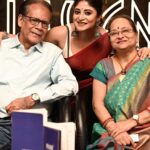 Sandipta Sen Instagram - সকলকে জানাই শুভ নববর্ষের শুভেচ্ছা ও ভালোবাসা ❤️🙏 আমাদের ছবি #TheEkenRuddhasashRajasthan এসে গেছে আপনার কাছের সিনেমা হলে, পরিবারের সাথে দেখে নিন, আশাকরি আপনাদের ভালো লাগবে 😇 📸@koustavdutta1712 Hair: @pritha_dutta_official #SubhaNoboborsho #EkenPremier #SVF @svfsocial @iammony @joydeep0906 @aby2806 @ahanakanjilal @siddhant_sheth @chakrabarti_anirban @soumyamukerji_ @suhotra_mukhopadhyay @mirchisomak @ramyadip_saha @sudip.chitta.sarkar Inox, South City Mall, Kolkata