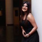 Sandipta Sen Instagram - 🖤🖤🖤🖤 👗@rabhisek ❤️ 📸@prakash_photo The Spring Club Kolkata