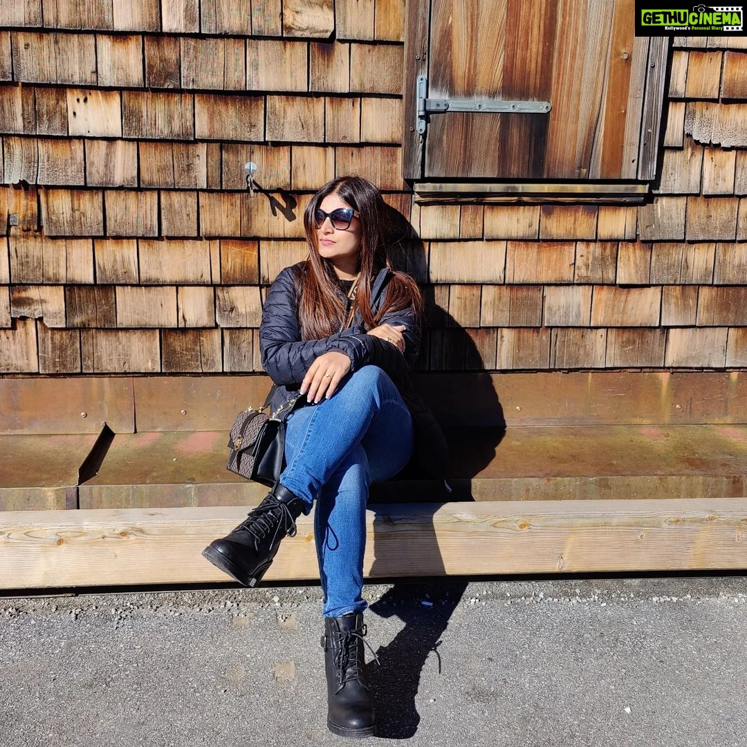 Sandipta Sen Instagram - Waiting for what??..any guess?😬 Zugspitze