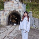 Sandipta Sen Instagram - SALZWELTEN ~During the Neolithic Age – an almost incomprehensible 7,000 years ago – people were already busy here mining for salt. That makes Hallstatt the oldest salt mine in the world! #salzwalten #salzwaltenhallstatt #saltmine #hallstatt #europetrip2022 #europedestinations #austria Salzwelten, Hallstatt