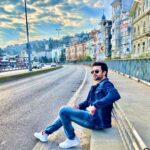 Sanjay Gagnani Instagram - Some beautiful paths can’t be discovered without getting lost ☺️ #travellingislife #traveltheworld #travelholic Istanbul Türkiye