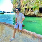 Sanjay Gagnani Instagram - Let Your Dreams Set Sail….. ⛵️🌊🧜‍♂️ #saturdaymood #sealife #sailaway #vitaminsea #travellife Phi Phi Lay Lagoon, Phi Phi Islands