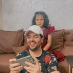 Sanjay Gagnani Instagram – main zyada bolti hoon na?😂🤐 

@sanjaygagnaniofficial 😍

#reels #reelkarofeelkaro #reelitfeelit #explore #comedy #funny #viral #status #memes #memes😂 #funnymemes #funnyvideos