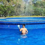 Sanjay Gagnani Instagram - Life’s like a Ball The deeper we fall, the higher we Bounce! 😇✌🏻