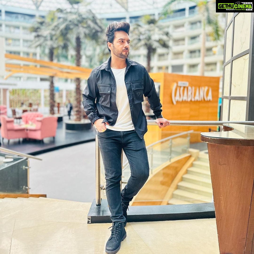 Sanjay Gagnani - 20.1K Likes - Most Liked Instagram Photos