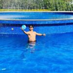 Sanjay Gagnani Instagram - Life’s like a Ball The deeper we fall, the higher we Bounce! 😇✌🏻
