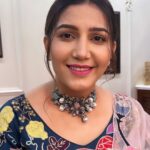 Sapna Choudhary Instagram - “ग़म हो या ख़ुशी हम जम कर मटकते है , तभी तो लोगो को खटकते है ! @recordsvats #gaamkibahu #outnow #sapnachaudhary #artist #artistlife #desigirl #desiqueen #tranding #girl #thankyouthankyouthankyou #thankgod