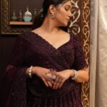 Sapna Choudhary Instagram - Dress 👗 to impress 🤩 Beautiful outfit by….. @lalitdalmiaofficial @bridesoflalitdalmia Makeup: @achal_the_creative_artist Hair: @kamal_hairstylist_official Capture: @vinaysharmaofficiaal #lehnga #look #outfits #beautiful #designer #outfits #capture #fashion #fashionphotography #lalitdalmiaofficial #lalitdalmiacouture #desi #desigirl #sapnachaudhary #thankgodforeverything