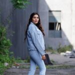 Sapna Choudhary Instagram - I am the नूर I am the हूर .... 💙 #sapnachaudhary #look #sapnachoudhary #desiqueen #sapna #haryanviqueen #sapnaharyanvi #sapnachaudharyharyanvi #desi #desigirl #reels #reelsinstagram #instagood #reelitfeelit #reelkarofeelkaro #positivevibes #positivity #thankgodforeverything
