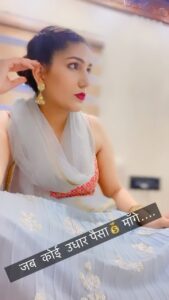 Sapna Choudhary Instagram - हम गरीब है ……. 🤣

#sapnachaudhary #garib #poor #sapnachoudhary #sapnaharyanvi #desiqueen #instagood #instagram #reels #reel #haryana #haryanvi #positivity #positivevibes #thankgodforeverything