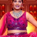 Sapna Choudhary Instagram - @itssapnachoudhary #music #newpost #melody #dubstep #party #haryanvitrack #haryanvidance #haryanvireels😘❤️ #whitehilldhaakad #lovethissong #remix #bestsong #viralsongs #trending #trendingnow #trendingsongs #reelitfeelit❤️❤️ #reelsinstagram #reelkarofeelkaro #reels #reelsvideo #réel #reelsvideo #dancesongs #dancereels #nachankitol