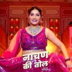 Sapna Choudhary Instagram - नाचण की तोल 🔥is Out Now🤩 Tune in to @whitehilldhaakad official YouTube channel to listen now🤩🔥 Like, Comment and Share👍🏻 Singer @ukharyanvi Starring @itssapnachoudhary , Bharat Negi Lyrics: Prem Jangra Music: DNC Music Director: Jeet Ghanghas Online promotions @hub_of_talent Produced by @gunbir_whitehill @manmordsidhu @whitehillmusic @whitehillclassics @whitehilltunes @whitehilldevotional @whitehillentertainmentofficial @whitehillstudios @whitehill_akaalgurbani @whitehilldhaakad @whitehill_bhaktisadhna @whitehillbeats #music #genre #comingsoon #staytuned #haryanaaale #haryanvitrack #haryanvireels😘❤️ #haryanviswag #haryanvisong #newsong #favoritesong #listentothis #whitehilldhaakad #nachankitol #ukharyanvi #sapnachaudhary #thankgodforeverything