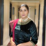 Sapna Choudhary Instagram - Move in silence only speaks when it’s time to say checkmate……..♟ #sapnachaudhary #sapnachoudhary #sapnaharyanvi #desiqueen #desigirl #suitlover #desi #haryana #haryanvi #instagood #instagram #positivevibes #positivity #thankgodforeverything