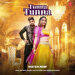Sapna Choudhary Instagram - The energy bomb 💣 @itssapnachoudhary 😍💗 throws out will make you want to dance, #TunnaTunna LIVE NOW🎧 @ruchikajangid @oyelaksy @parhladphagna @rk_crew_real #Farista #sapnachoudhary #ruchikajangid #TSeriesHaryanvi #TSeries
