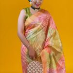Sapna Choudhary Instagram - Hate is heavy, let it go. 🥰 Outfit by 👗 @shubh.fashion Clutch by👛 @house_of_webhin Jewellery 💍 @ratnavati_collection09 #saree #sareelove #colourful #loveyourself #lifestyle #desi #indianwear #looks #lookoftheday #positivity #desiqueen #sapnachaudhary #goat #haryana #instagram #workhard #reels #reelsinstagram #reelitfeelit #reel #thankgodforeverything