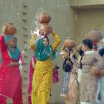 Sapna Choudhary Instagram - देसी मिठास और धमाकेदार डांस ते भरा गीत "पानी छलके" दो घड़ी देखन आला गाना है और सिर्फ गाना नही है बल्कि एक नए सफर की शुरुवात है अपने देसी गीत यूट्यूब चैनल पर ।। 5 फरवरी ने रिलीज़ करांगे तब तक चैनल ने सब्सक्राइब कर लियो । चलता फिरता फोटू Motion poster @desigeet99 #desi #haryana #haryanvi #desiqueen #sapnachaudhary #newsong #goal #work #workhard #positivevibes #positivity #thankgodforeverything