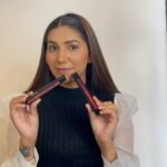 Sapna Choudhary Instagram - @reneeofficial 5 easy to carry shades in just 1 stick! Just POP PUSH PLAY with your favourite FAB 5 lipsticks by RENÉE. Use code SAPNA10 to get 10% off on www.reneecosmetics.in Also available on Myntra, Nykaa, Amazon, Flipkart and more #ReneeCosmetics #FAB5 #5in1Lipstick #PopPushPlay #NudeLipstick #PoppyLipstick