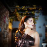 Sapna Choudhary Instagram - Just because you are in pain doesn’t mean that you are not healing…….🤨 #look #powerofpositivity #coper #goal #goat #feelings #desiqueen #sapnachaudhary #positivity #positivevibes #workhard #goodvibes #thankyou #thankgodforeverything
