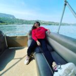 Sapna Choudhary Instagram - Forgive others because you deserve peace. #sapnachaudhary #desiqueen #positivevibes #beingharyanvi #proudtobedesi #workhard #workholic #thankgodforeverything