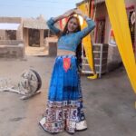 Sapna Choudhary Instagram - हलवा शरीर 🔥 Keep sharing keep loving❣️🔱 @tseriesofficialharyanvi #sapnachaudhary #sapna #desiqueen #haryanviqueen #sapnachoudhary #sapnaharyanvi #positivevibes #positivity #thankgodforeverything