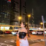 Sara Gurpal Instagram - #SaraKehndi #Ready to celebrate New years Eve💕💕???? See you everyone at @trippytequilanoida then 📍 Dubai,UAE