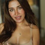 Sara Gurpal Instagram - #Sarakehndi bolosarara