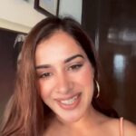 Sara Gurpal Instagram - #SaraKehndi Good morning… gyan ki baat pe gaur kiya jaye!! Koi or question hai to btao Aaj gyan comments mei b batega….. . #proudHaryanvi