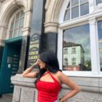 Sara Gurpal Instagram - #SaraKehndi Choose to be grateful, no matter what.#Blessed I’m thankful for nights that turned into mornings, friends that turned into family and dreams that turned into reality #saragurpal Wembley, London