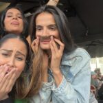 Sara Gurpal Instagram - POV : the day out with my girls 🤳🏾🌷 @bishamberdas @diptisharma511 ❣️🧿🧿🧿 London, United Kingdom