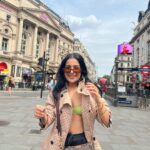 Sara Gurpal Instagram - #Sarakehndi Mentally at the beach London, United Kingdom
